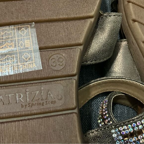 Spring Step Sandals. Patrizia. SZ 8M - Picture 6 of 8